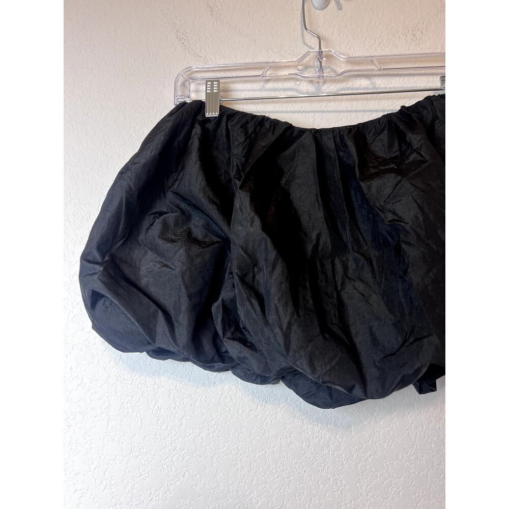 Chic Edikted Jora Nylon Bubble Mini Skirt - Black, Size Medium - Picture 2 of 7